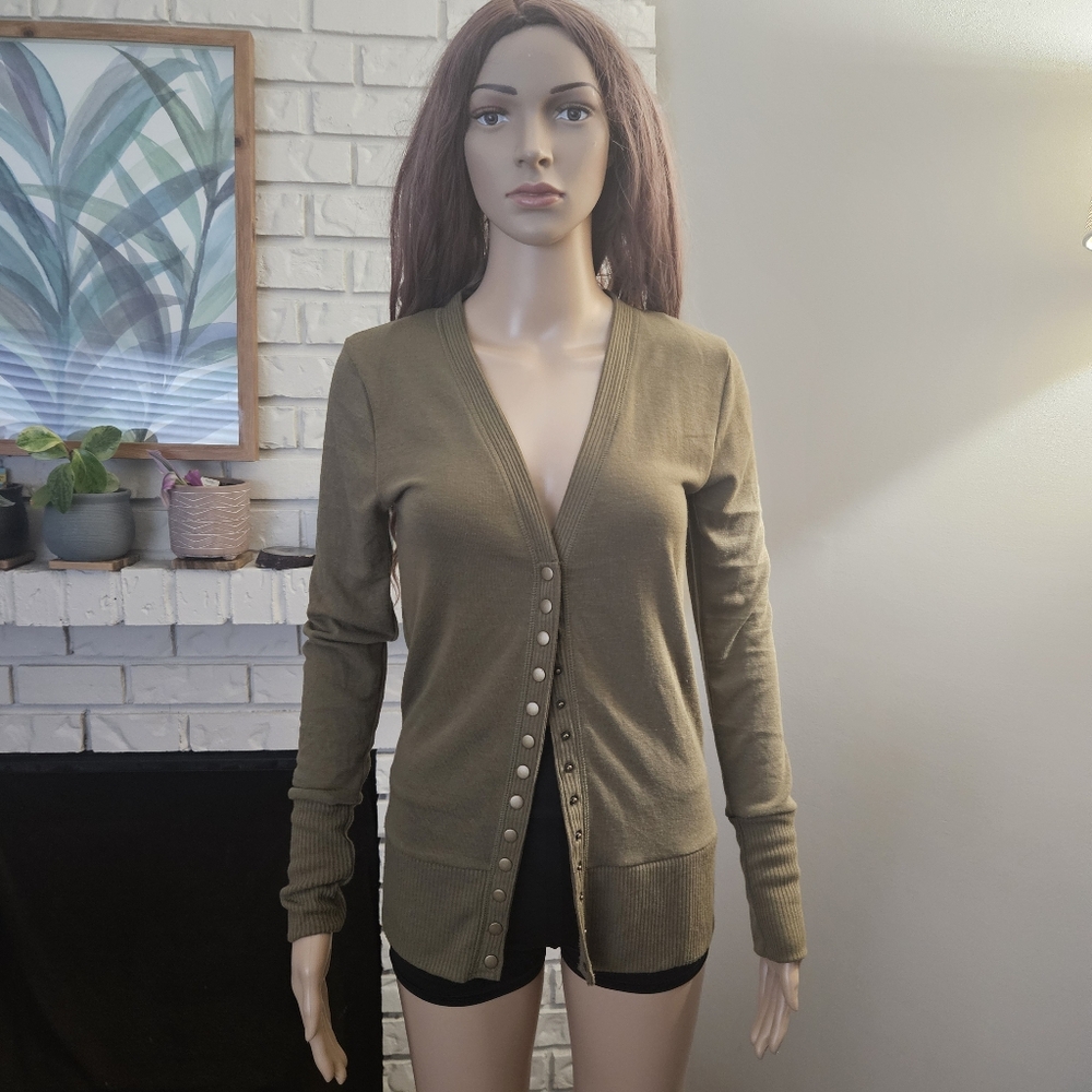 So Perla Olive Cardigan Sweater Button Down Soft Long Line